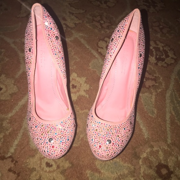 💕Pink Rhinestone Heels💕 - Picture 2 of 8